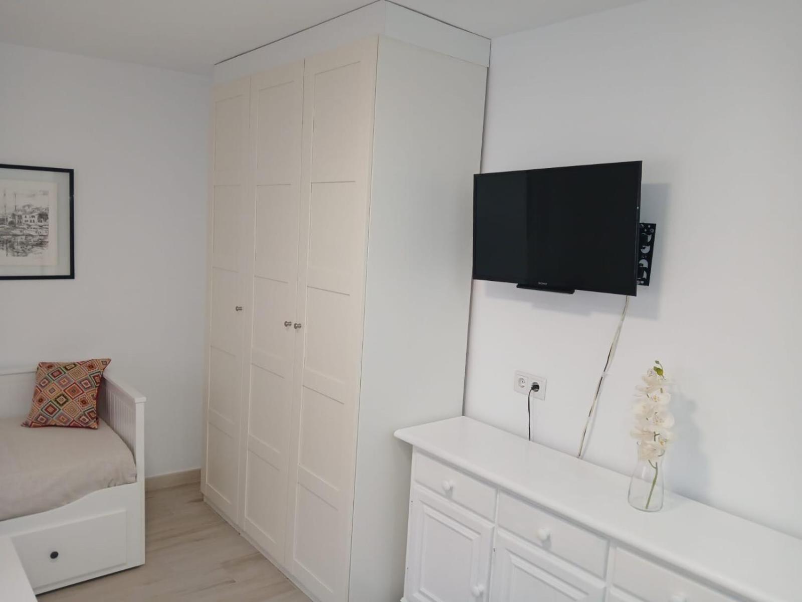 Apartamento Centrico Малага Экстерьер фото