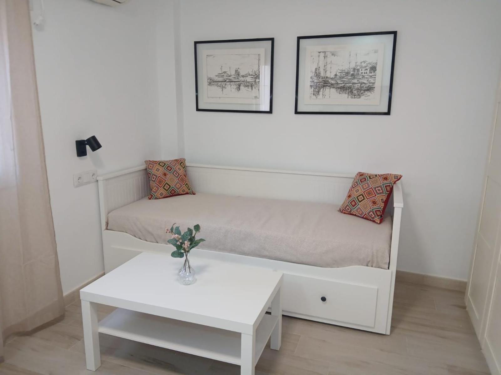 Apartamento Centrico Малага Экстерьер фото